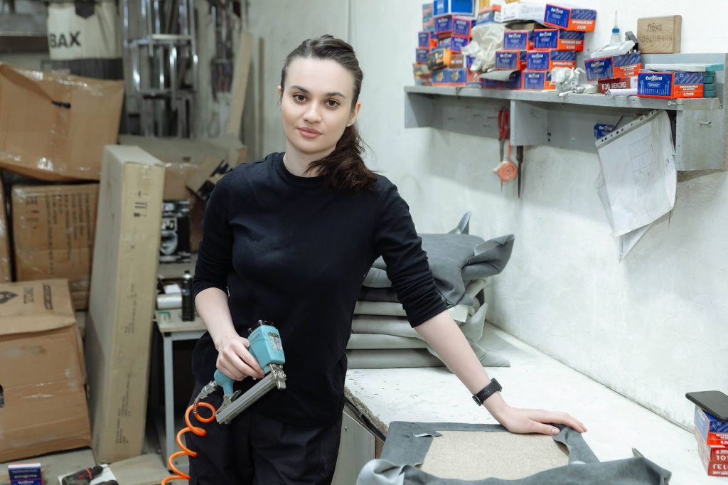 news1-4.jpg news1-4.jpg